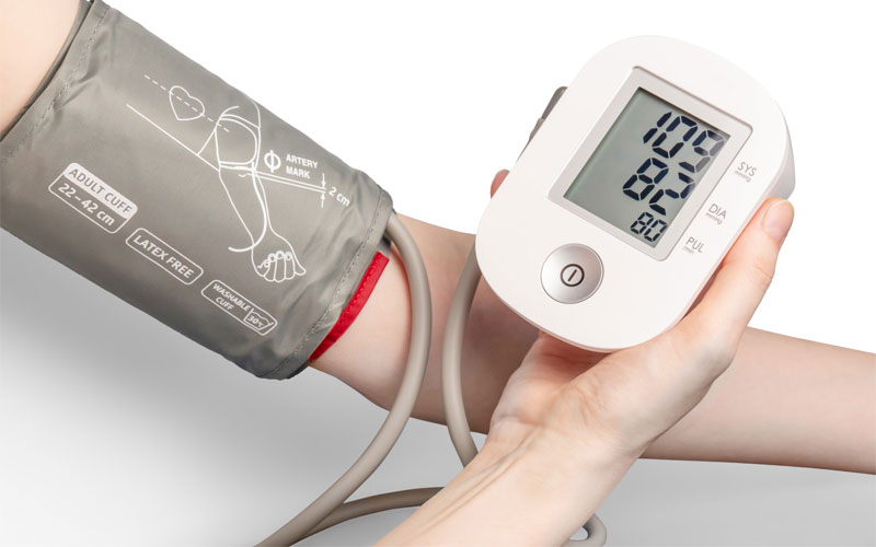 درمان فشار خون بالا + پایین آوردن فشار خون بالا فوری چی بخوریم؟